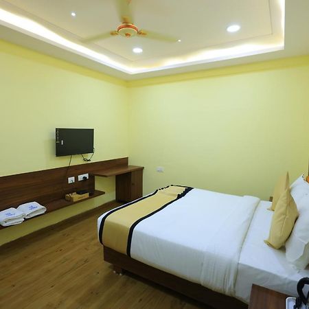 Hotel Sun Castle Palamaner Exterior foto