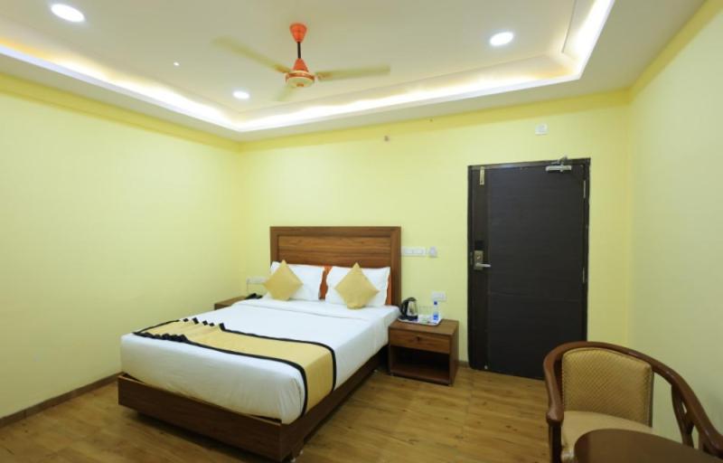 Hotel Sun Castle Palamaner Exterior foto